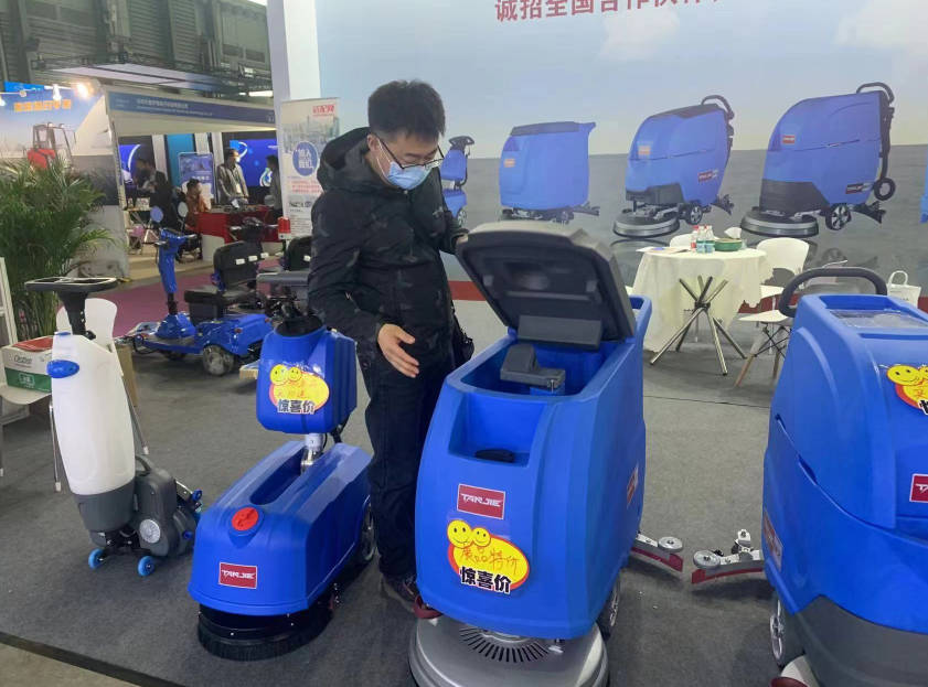 马鞍山坦洁洗地机公司致力于电动洗地机的生产、销售和服务百家