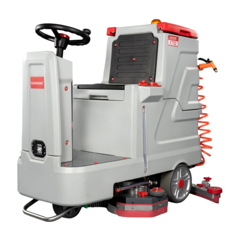 马鞍山坦洁全自动驾驶式洗地机X700